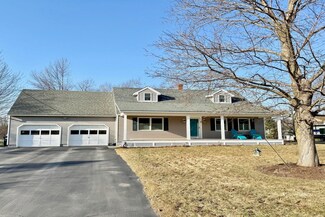5 Tuttle Meadow Dr, Rutland, VT 05701