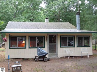 3019 Williams St, National City, MI 48748