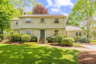 4 Longfellow Rd, Lexington, MA 02420