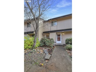 1494 Fetters Loop, Eugene, OR 97402