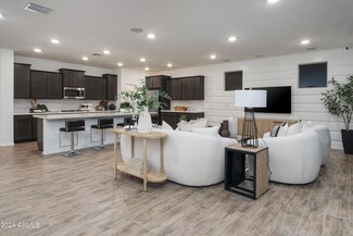 5027 W Walatowa St, Phoenix, AZ 85339