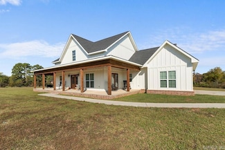 200 Panther Creek Rd, Searcy, AR 72143
