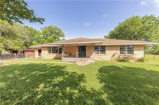12877 E State Highway 21, Bryan, TX 77808