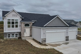 2980 W 84th Place, Merrillville, IN 46410