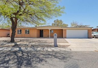 7352 E Tamara Dr, Tucson, AZ 85730