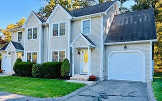 9 Olde Plains Hollow Unit 9, South Hadley, MA 01075