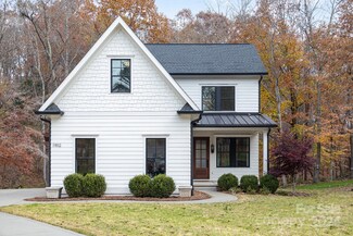 1902 Windlock Dr, Charlotte, NC 28270