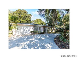 65 Greenwood Ave, Ormond Beach, FL 32174
