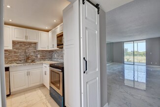 5500 NW 2nd Ave Unit 418, Boca Raton, FL 33487