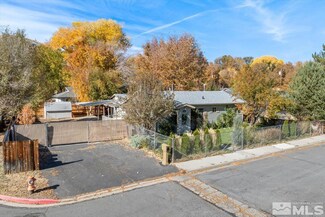 1014 S Division St, Carson City, NV 89703