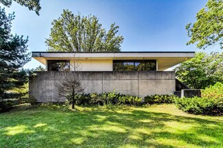 1331 Sheridan Rd, Wilmette, IL 60091