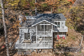 48 Lake Village Rd, Eldon, MO 65026