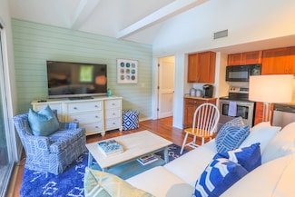 4233 Mariners Watch Unit 4233, Johns Island, SC 29455