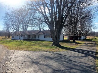 12238 N Co Road 800 E, Roachdale, IN 46172