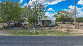1101 Horton Ln, Poteet, TX 78065
