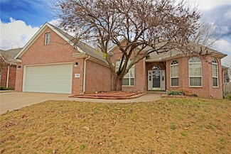 5304 S 44th St, Rogers, AR 72758