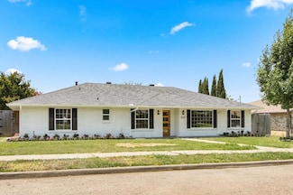 3164 Lockmoor Ln, Dallas, TX 75220