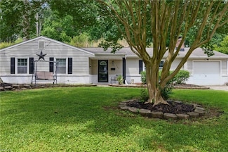 725 Forest Trail, Virginia Beach, VA 23452