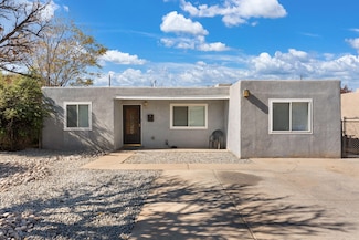 217 Espejo St NE, Albuquerque, NM 87123