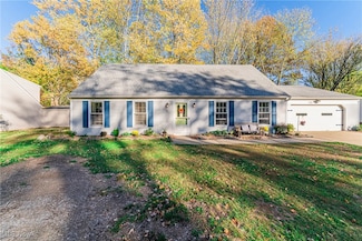 223 Parsons Dr, Avon Lake, OH 44012