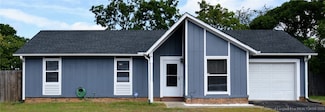 3216 Tully Ln, Hope Mills, NC 28348