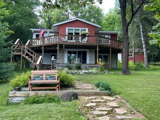 6950 Island View Rd, Manitowish Waters, WI 54545