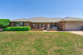 3709 Hickory Stick Dr, Chickasha, OK 73018