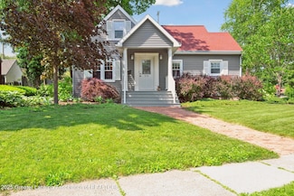 919 Collingwood Dr, East Lansing, MI 48823