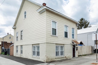 44 Quail St, Albany, NY 12206