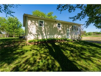 7785 Oak Park Rd NE, New Salisbury, IN 47161
