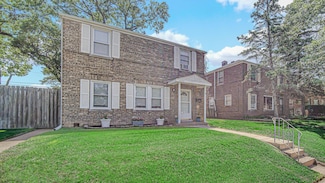6823 Wicker Ave, Hammond, IN 46323