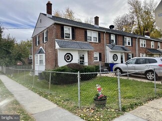 2 Polk Dr, Wilmington, DE 19809