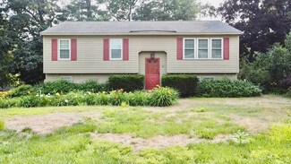 69 Mckenna Dr, Nashua, NH 03062