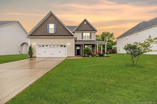 212 Magwood Dr, Raeford, NC 28376