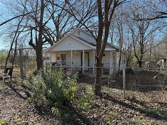 207 2nd St, Mill Creek, OK 74856