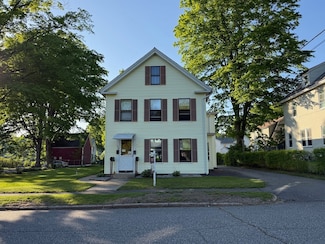 1028 Maple St, Palmer, MA 01069