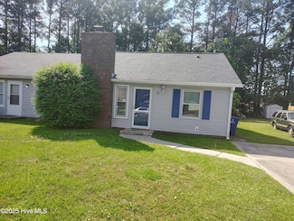 117 Pine Crest Dr, Jacksonville, NC 28546