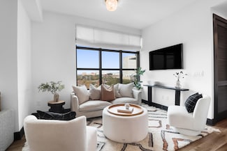 5 Gadsdenboro St Unit 501, Charleston, SC 29401