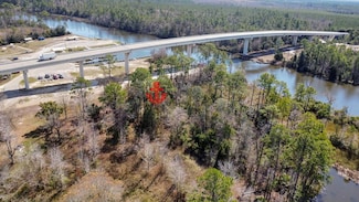 257 Pridgeon Rd, Wewahitchka, FL 32465