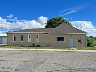 304 E Franklin St, Dillon, MT 59725