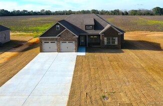 220 Sandbed Rd, Newton, AL 36352