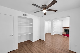 2100 Wilcrest Dr Unit 203, Houston, TX 77042