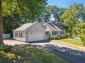 14 Macdonald Dr, Nashua, NH 03062