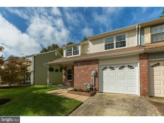 334 Shady Ln, Marlton, NJ 08053