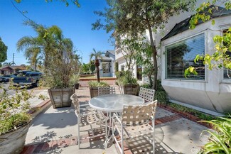 377 Roycroft Ave, Long Beach, CA 90814