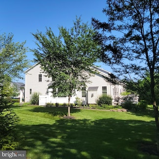111 Brentwood Ct, Colmar, PA 18915