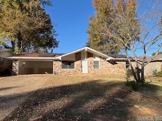 1012 Barbara St, Jacksonville, AR 72076