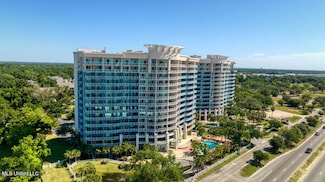 2228 Beach Dr Unit 1304, Gulfport, MS 39507