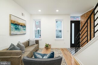 2542 Nicholas St, Philadelphia, PA 19121