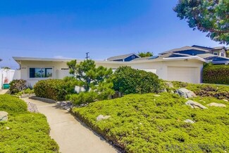 1261 Moana Dr, San Diego, CA 92107